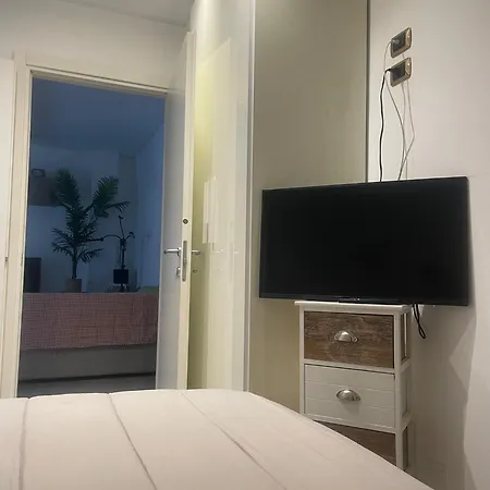 Cosy Flat Few Minutes Walk From Ariston San Remo